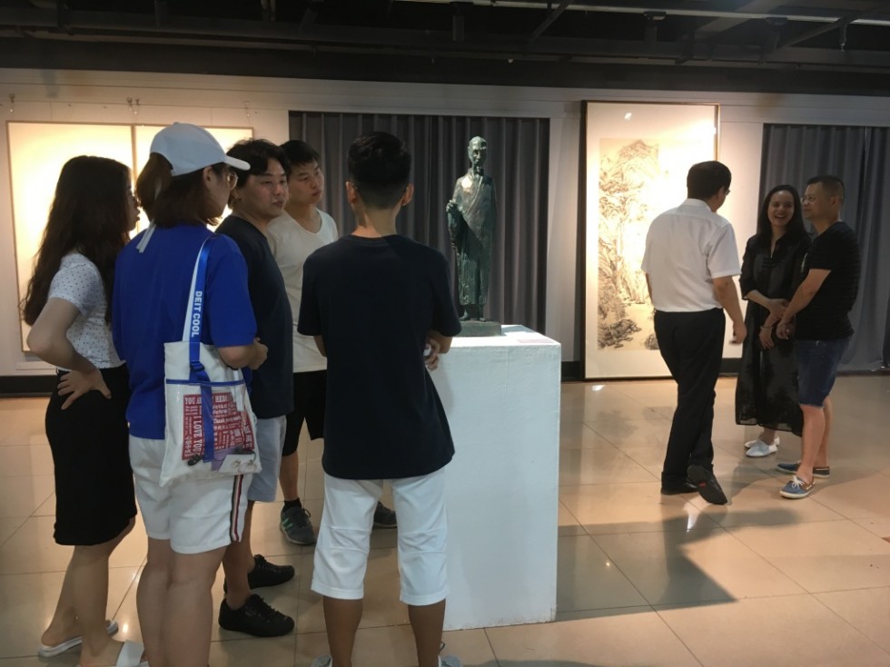 展览现场_上海师范大学美术学院2018毕业展_雅昌在线