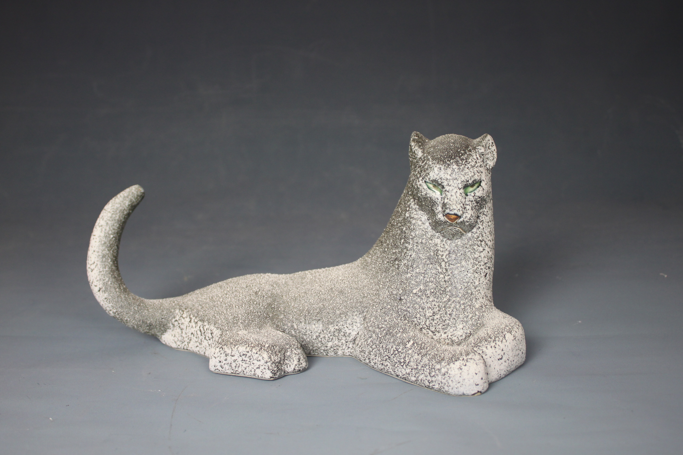 周国桢《雪豹》