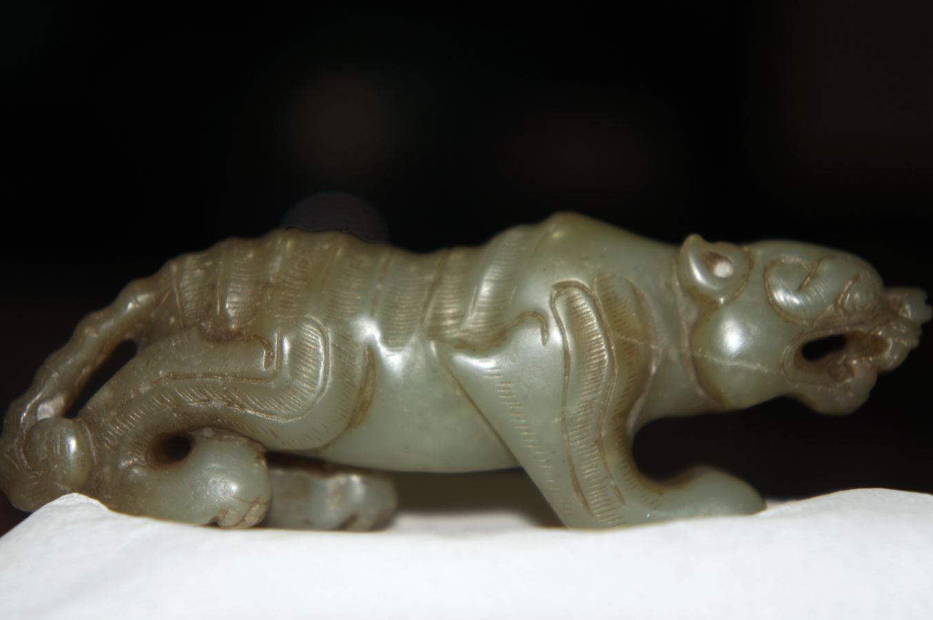 战汉玉虎
