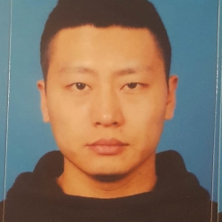 李艺