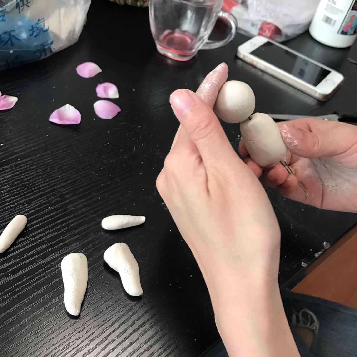 《找帽子》4捏制过程